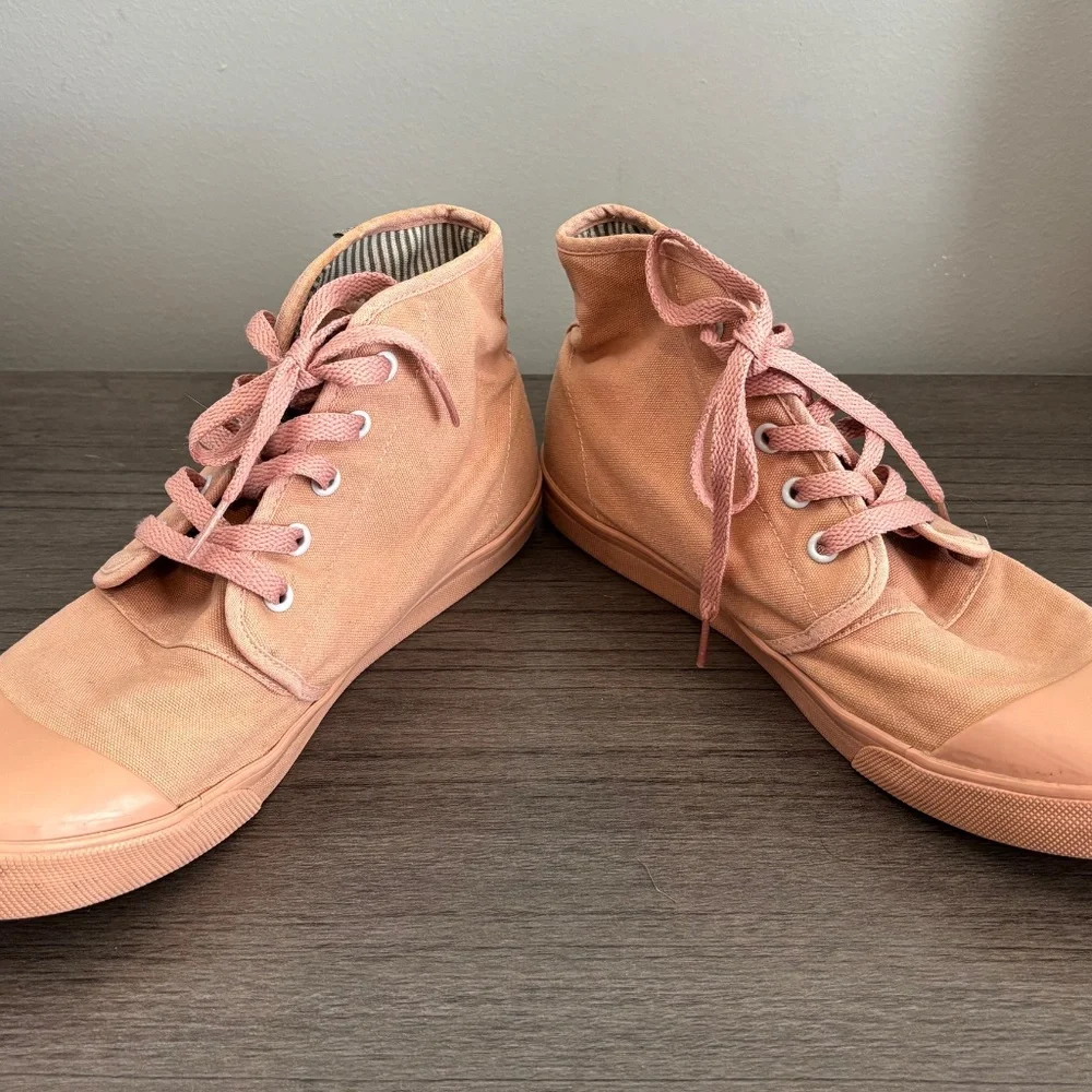 Bangs Canvas Blush Pink High Top Sneakers Womens Size‎ 10 Barely Worn